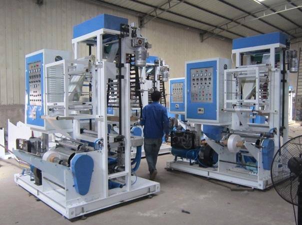Machines d'occasion pour production emballages plastique